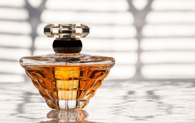 Як перейти на осінній аромат парфумів, не купуючи нові: простий метод