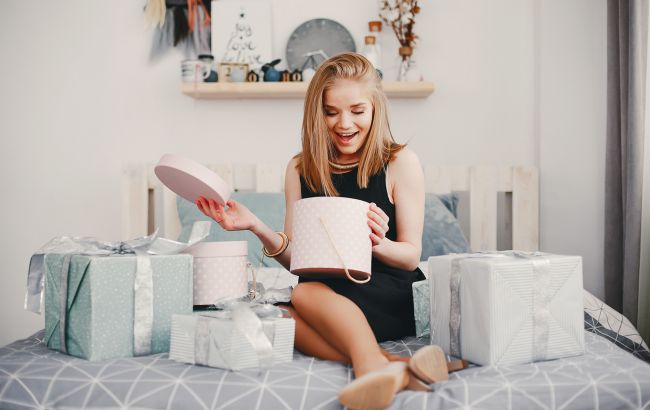 Квіти, подарунки і курорти: чи справді це обов'язково для залицянь і що означає така увага