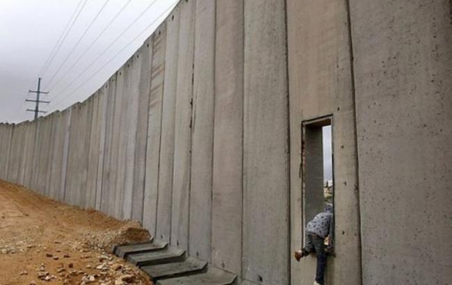 Израиль начал строительство подземного заграждения на границе с Газой