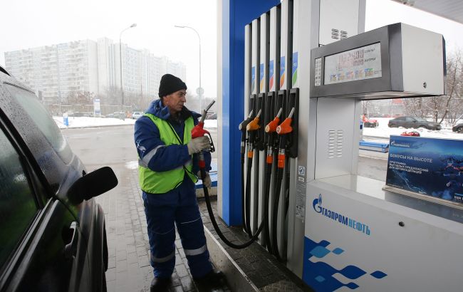 Паливна криза на території Росії загострюється після ударів українських дронів, - Reuters