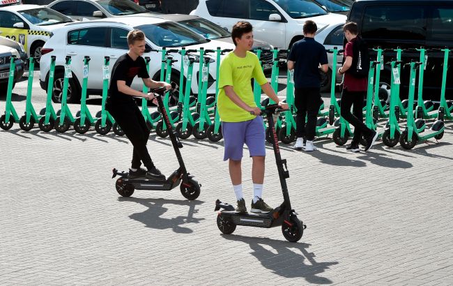 Какой альтернативный транспорт выбирают украинцы из-за дефицита бензина