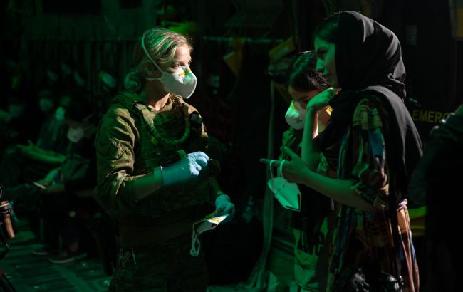 Российские спецслужбы пытались сорвать эвакуацию украинцев из Афганистана, - разведка