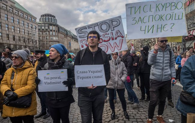 Посол України жорстко відповів польським радикалам за наклеп на "Слава Україні!"