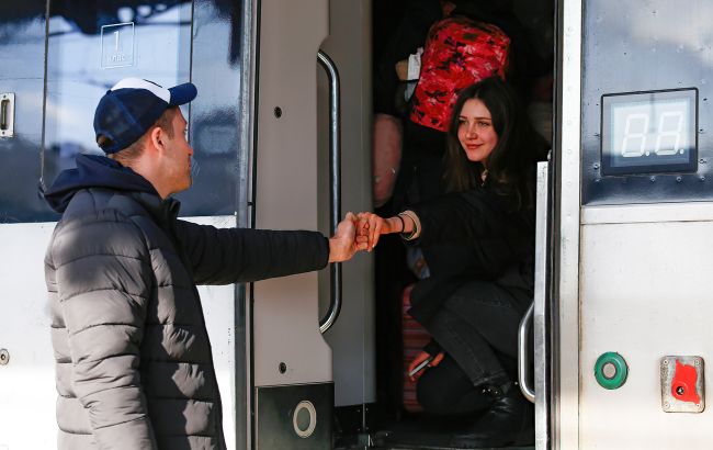 Психолог рассказала, как сохранить отношения на расстоянии во время войны