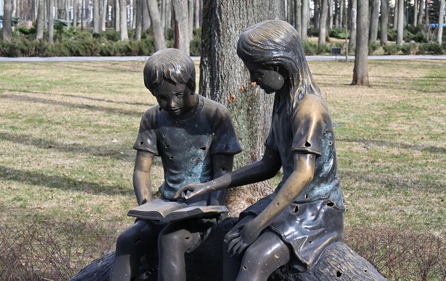 Росіяни повторно обстріляли Харків: удар був по Центральному парку