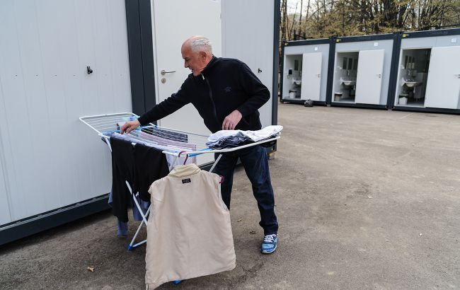 Житло на 3 роки. У Чернівцях будують модульне містечко для переселенців