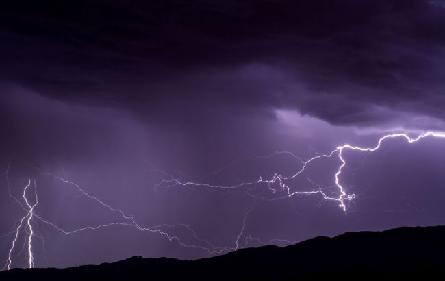 Від пожеж до потопів. Де в Україні прогнозують небезпечні природні явища