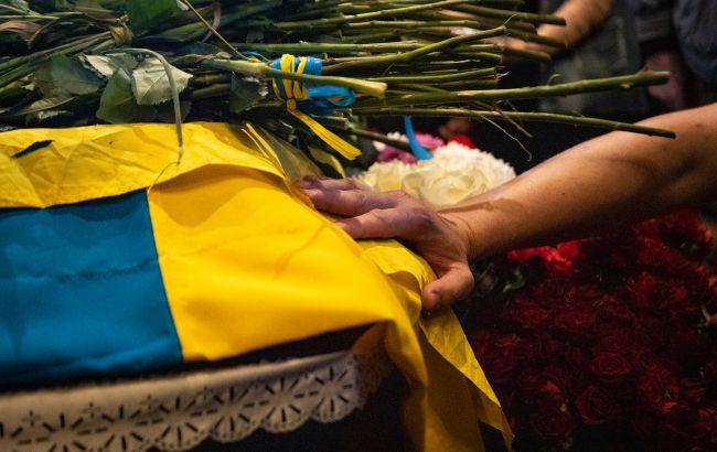 Як пережити втрату близьких на війні: психолог розповіла, що допоможе впоратися з болем