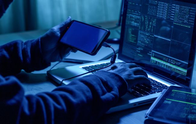 Шахрай видавав себе за радника Трампа: ФБР проводить розслідування