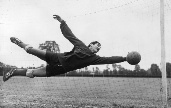 Легенда футболу та рекордсмен. Помер відомий воротар Антоніо Карбахаль (фото)