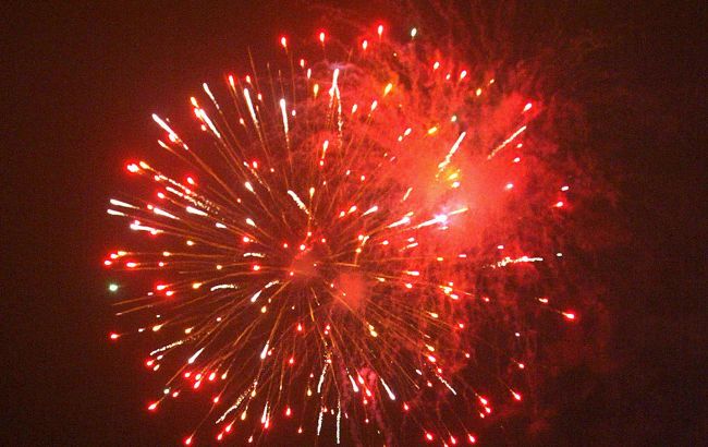 Полиция опровергла фейк о салютах в Киеве