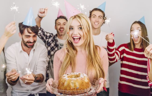 Самые необычные новогодние традиции со всего мира: вас это точно впечатлит!