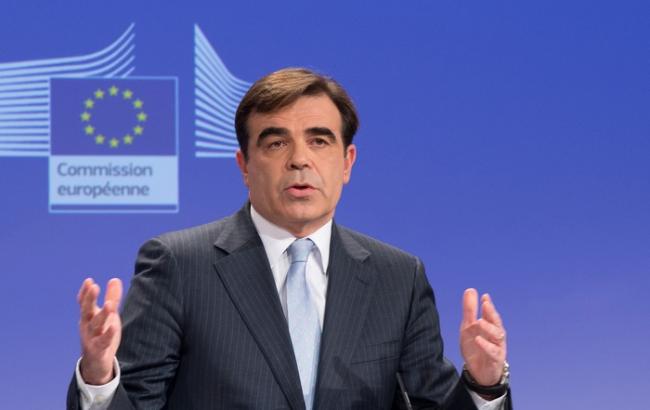 Еврокомиссия призвала Турцию к "прозрачному расследованию" нарушений на референдуме