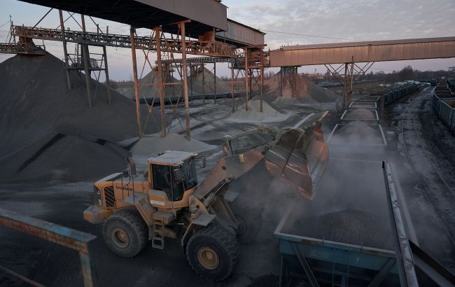 Які галузі в Україні може перезапустити угода про надра з США: думка експерта