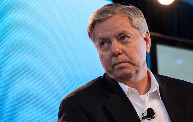 Сенатор США вніс резолюцію проти імпічменту Трампа