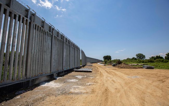 Греция построит 140-километровый забор на границе с Турцией