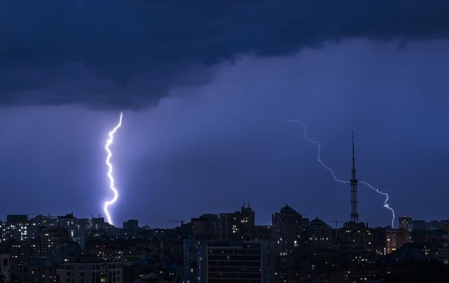 Синоптики розповіли про погоду сьогодні в Україні