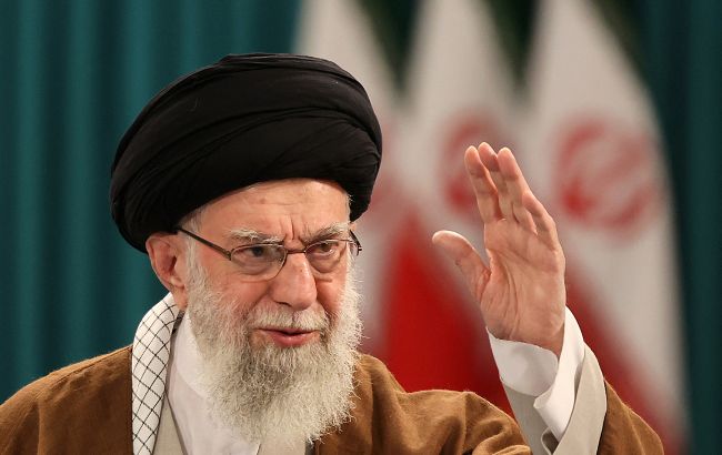 Лідер Ірану вперше вийшов з укриття після завершення війни з Ізраїлем (відео)