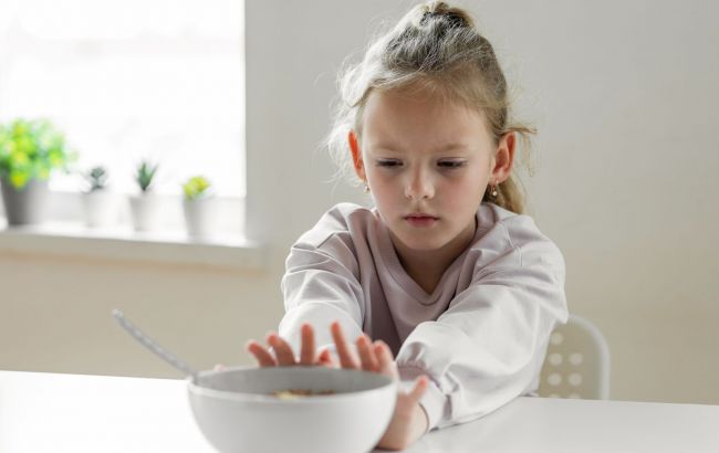 Чи варто постувати дітям і якими можуть бути обмеження: пояснення ПЦУ