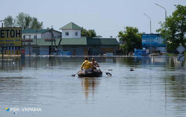 Обстріл Херсона під час евакуації: одна людина загинула, двоє поранені