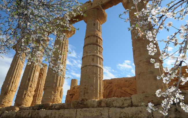 Сонце і пам'ятки. Найкращі теплі напрямки Європи для відвідування взимку