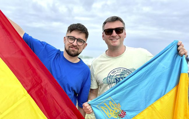 Украинские артисты попали в больницу во время благотворительного тура за границей: что известно