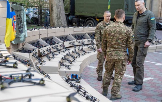 Громада Києва передала допомогу 27 бригаді Нацгвардії - 1100 FPV-дронів різних типів, - Кличко