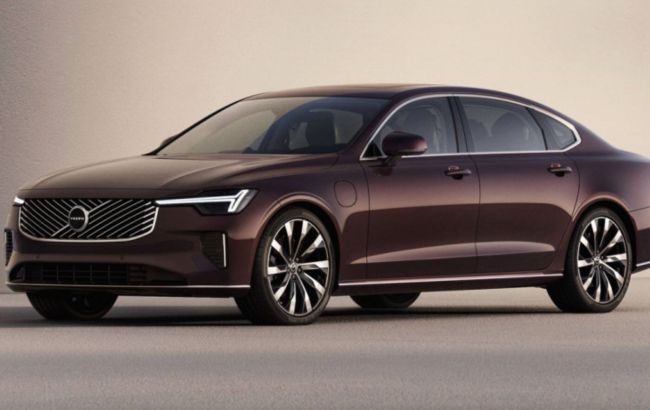 Volvo представила оновлений седан S90: подробці