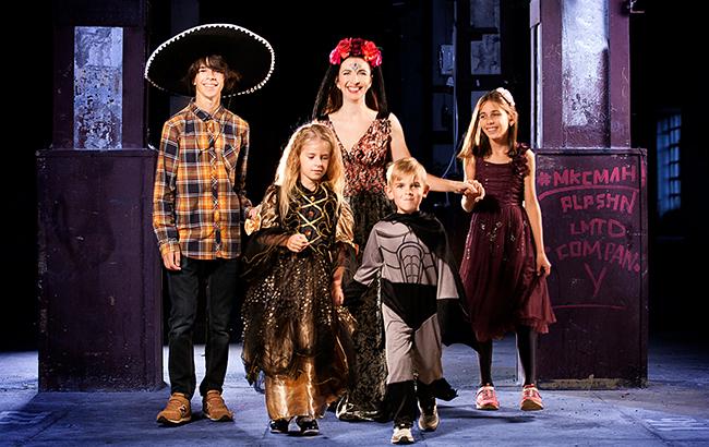 Ola-ola Santa Muerte! В Киеве прошел первый карнавал от Ulichnaya Eda (фото)