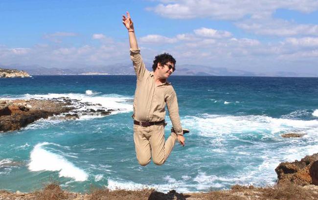 "Полуничне Небо": Дмитро Шуров презентував свою найдобрішу і найромантичнішу пісню