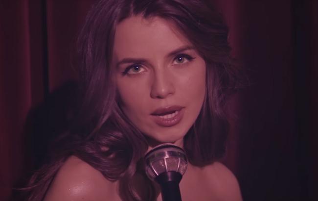 Христина Соловій показала особисту історію в драматичному кліпі