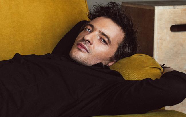 Відбір на Євробачення 2018: французький співак представив запальну україномовну пісню