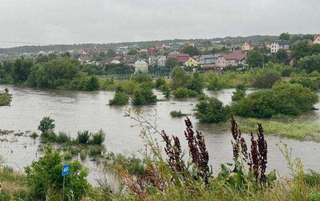Негода в Україні: у Гідрометцентрі назвали області з небезпечними погодними умовами