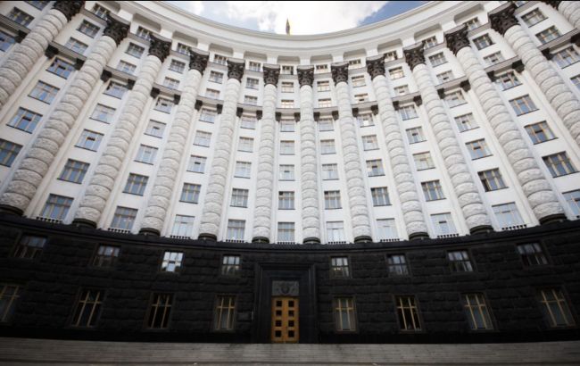 Уряд не може відкладати питання врегулювання маркетингових договорів, &ndash; депутат