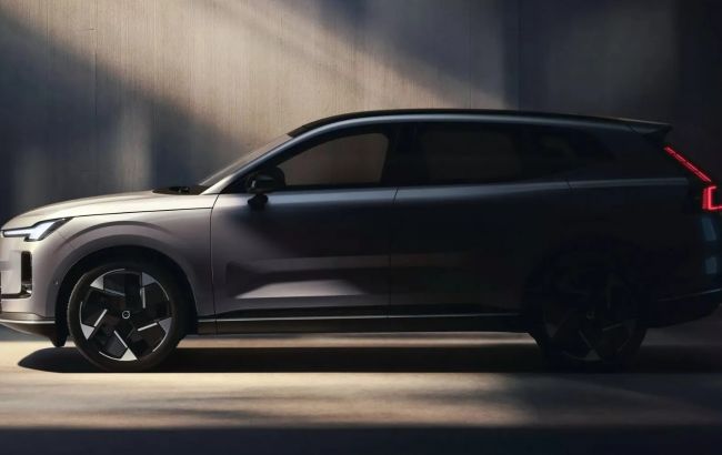 Volvo відродить культову модель XC70: опубліковані перші фото