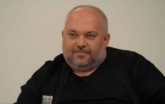 "Український театр відроджується": історія режисера Максима Голенка у музеї "Голоси Мирних"