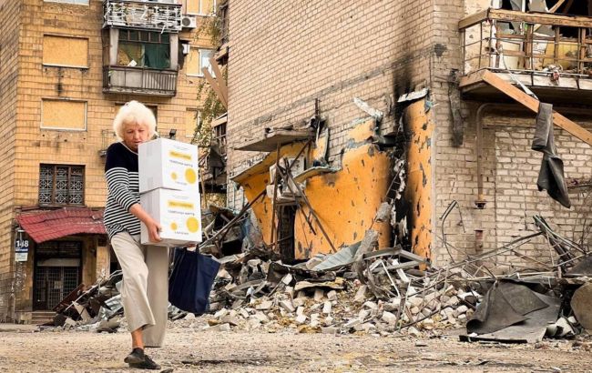 Історії незламності: музей "Голоси Мирних" представив колекцію до третіх роковин війни