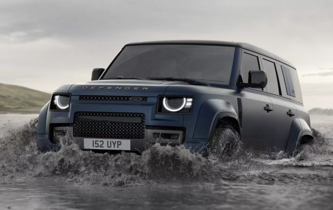 Легендарний Land Rover Defender оновили: ось як він виглядає зараз