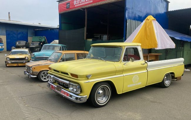 Сотні яскравих авто: технічний фестиваль Old Car Land пройде у музеї "Колеса Історії"