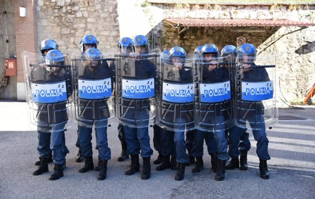 Італія посилила охорону кордону через інцидент із мігрантами