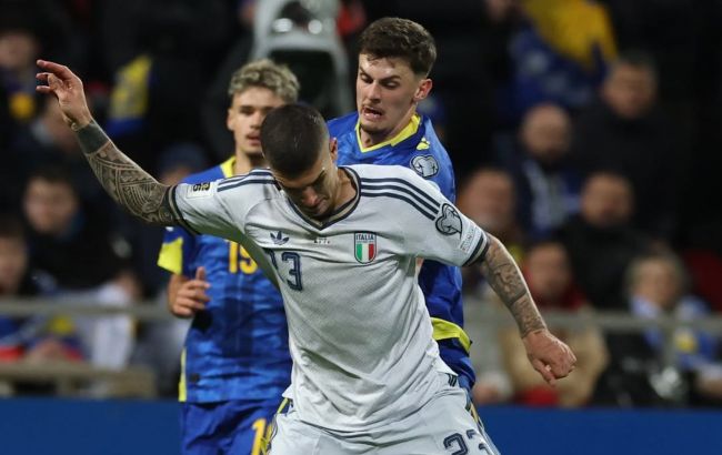 Поплатились за смех: камеры сняли, как итальянцы радовались сопернику перед роковым поражением