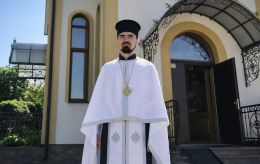 "Языческие тризны": почему нельзя есть и пить на кладбище на Проводы - блиц со священником