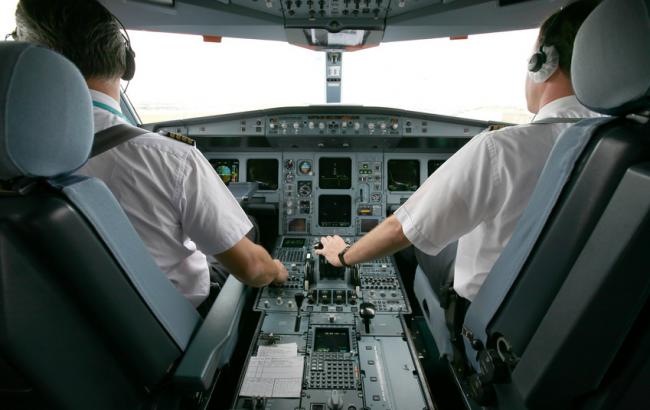 "Коммерсант": основная версия крушения Boeing в Ростове-на-Дону - ошибка экипажа