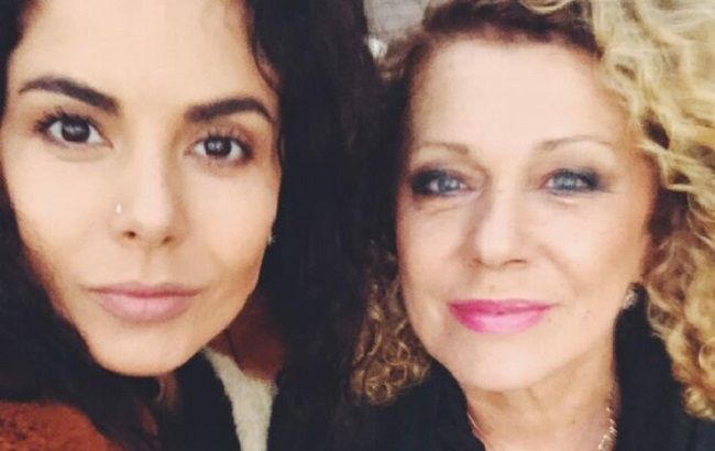 Она была трудяжка: мама Насти Каменских рассказала о детстве дочери