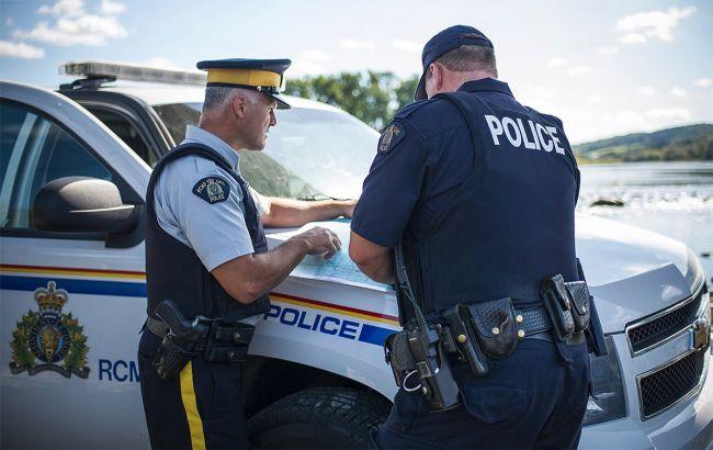 У парламента Канады неизвестный пытался напасть на солдата