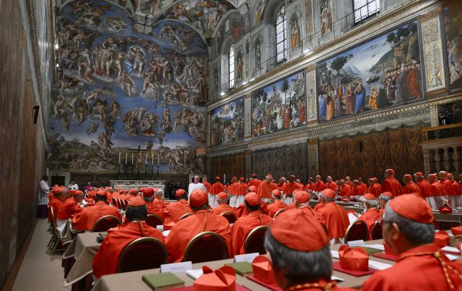 Обрання нового Папи Римського. Що категорично заборонено їсти учасникам конклаву?