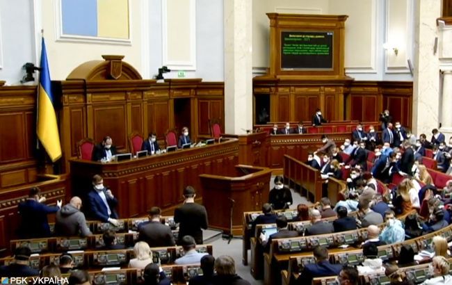 В СН объяснили, как Рада может рассмотреть 16 тысяч правок в закон о банках