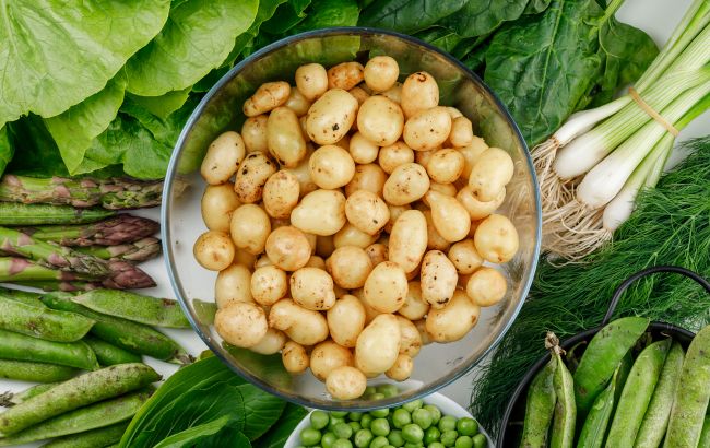 Українська чи імпортна? Звідки везуть молоду картоплю і коли впадуть ціни