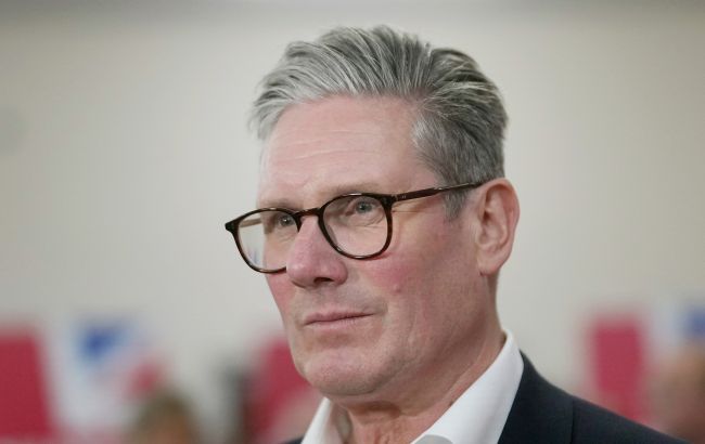 Саботаж Кремля? Британія підозрює Росію у підпалах будинків Стармера