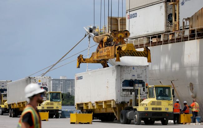 Світова економіка сповільнюється: у ОЕСР назвали причини та дали прогноз на два роки